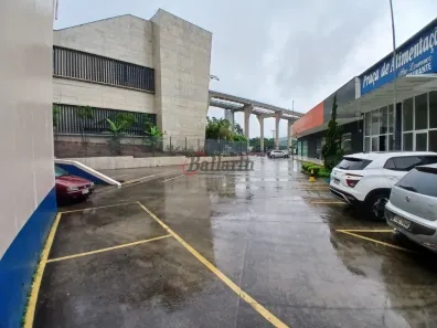 Prédio Comercial para alugar, 6060m² no Jardim Três Marias, São Paulo