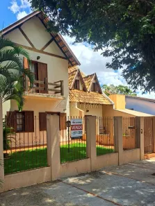 Casa com 4 Quartos à venda, 405m² no Araxá, Londrina