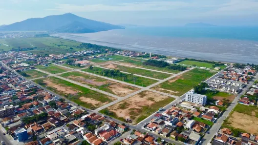 Lote/Terreno à venda, 250m² no , Tijucas