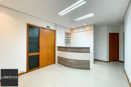 Sala Comercial com 2 Quartos à venda, 110m² no Santana, Porto Alegre
