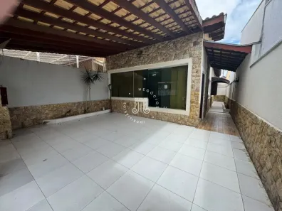 Casa com 3 Quartos para alugar, 140m² no Jardim Sarapiranga, Jundiaí