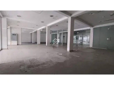 Prédio Comercial para alugar, 490m² no Duas Pedras, Nova Friburgo