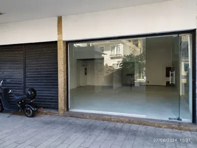 Ponto Comercial para alugar, 80m² no Ingá, Niterói