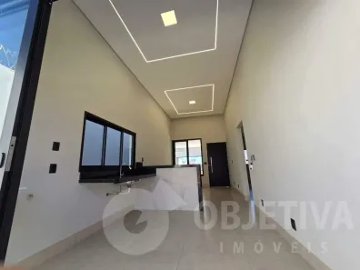 Casa com 3 Quartos à venda, 70m² no Laranjeiras, Uberlândia
