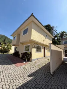 Casa de Condomínio com 2 Quartos à venda, 67m² no Engenho do Mato, Niterói