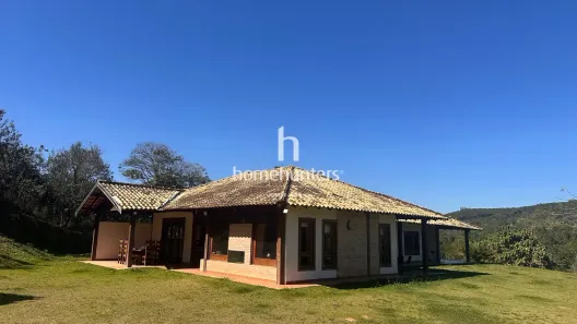 Fazenda/Sítio com 3 Quartos à venda, 250m² no Sousas, Campinas