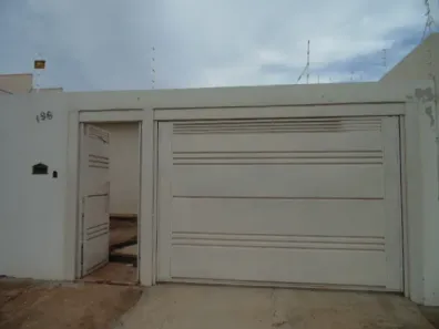 Casa com 2 Quartos à venda, 88m² no Jardim Roberto Selmi Dei, Araraquara