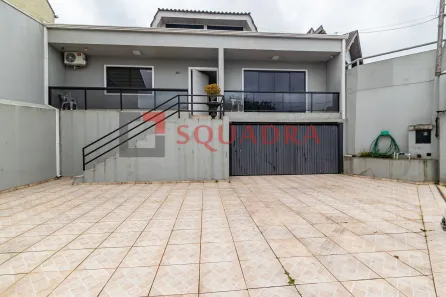 Casa com 3 Quartos à venda, 225m² no Capão Raso, Curitiba