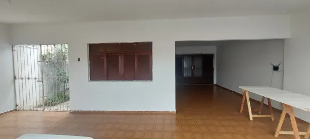Casa com 3 Quartos para alugar, 180m² no Farol, Maceió