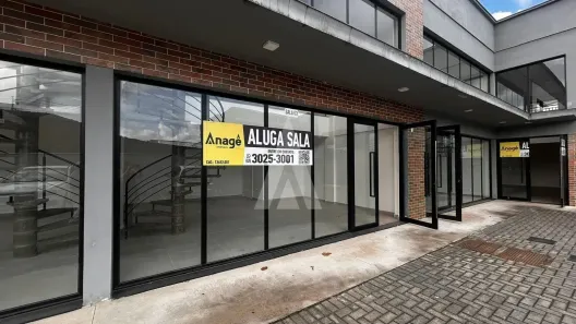 Sala Comercial para alugar, 71m² no Vila Nova, Joinville