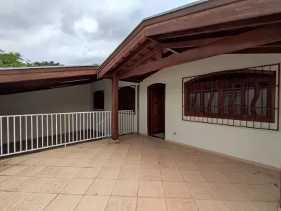 Casa com 3 Quartos à venda, 115m² no Parque Novo Mundo, Americana