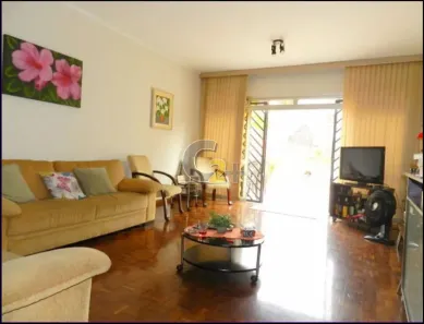 Sobrado com 4 Quartos à venda, 274m² no Vila Ipojuca, São Paulo