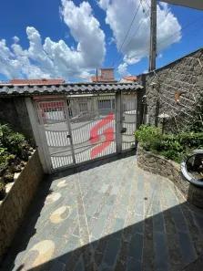 Casa com 5 Quartos à venda, 300m² no Vila Hortência, Sorocaba