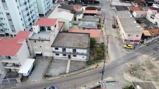 Prédio Comercial com 10 Quartos à venda, 269m² no Barreiros, São José