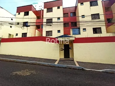 Apartamento com 3 Quartos para alugar, 75m² no Patrimônio, Uberlândia
