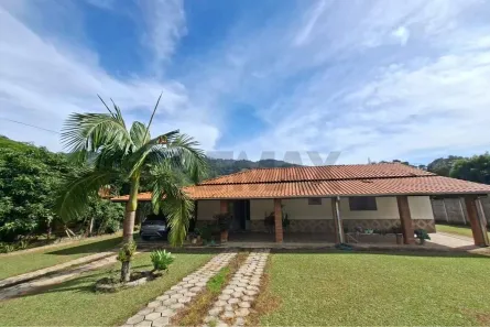 Fazenda/Sítio com 4 Quartos à venda, 3945m² no Centro, Socorro