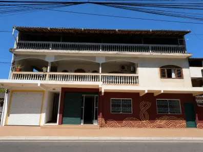 Ponto Comercial para alugar, 300m² no Parque Aeroporto, Macaé
