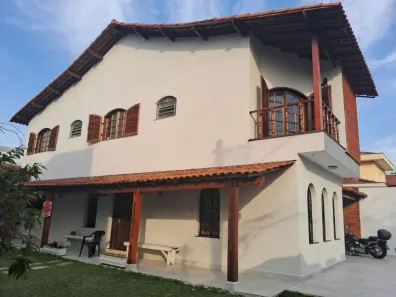 Sobrado com 5 Quartos à venda, 290m² no Vila Galvão, Guarulhos