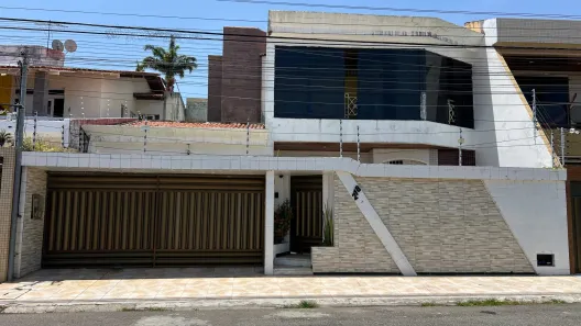 Casa com 4 Quartos à venda, 324m² no Inácio Barbosa, Aracaju