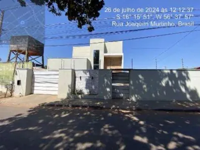 Casa com 3 Quartos à venda, 221m² no Centro, Poconé