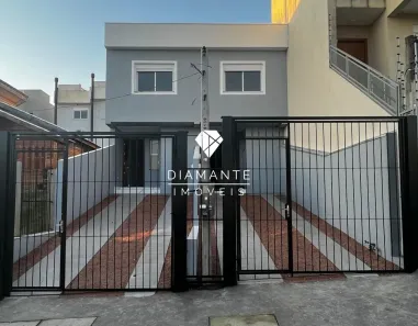 Casa com 2 Quartos à venda, 87m² no Guarujá, Porto Alegre