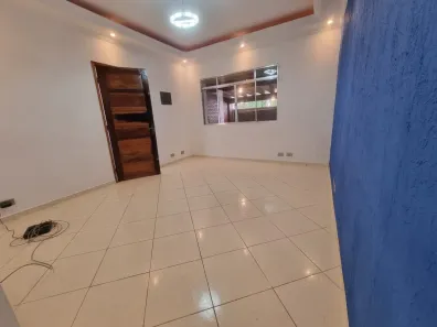 Casa com 2 Quartos à venda, 190m² no Santo Antônio, Osasco