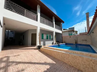 Sobrado com 7 Quartos à venda, 250m² no Jardim Casablanca, Peruíbe