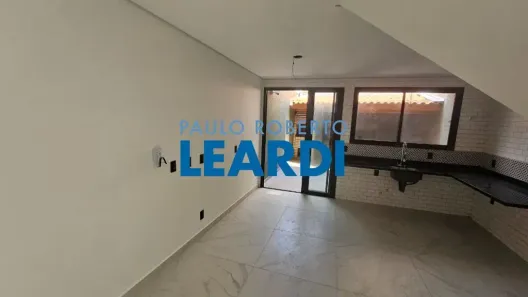 Sobrado com 3 Quartos à venda, 147m² no Vila Romano, São Paulo