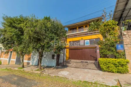 Casa com 3 Quartos à venda, 294m² no Nonoai, Porto Alegre