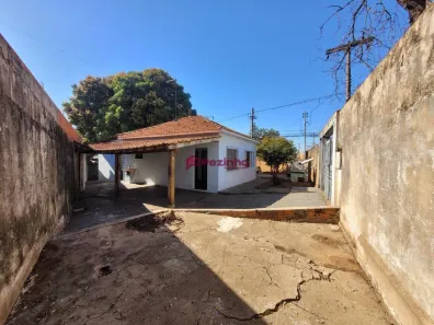 Casa com 2 Quartos à venda, 98m² no Jardim Nossa Senhora do Amparo, Limeira