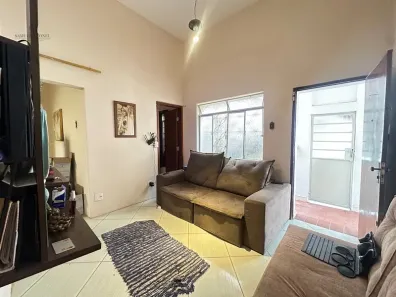 Casa com 4 Quartos à venda, 300m² no Centro, Juiz de Fora