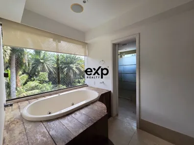 Casa de Condomínio com 5 Quartos para alugar, 1000m² no Portão, Lauro de Freitas