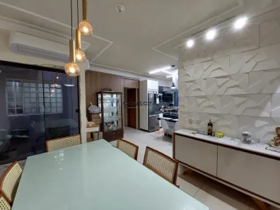 Casa com 3 Quartos à venda, 179m² no Jardim Monte Sinai, Londrina