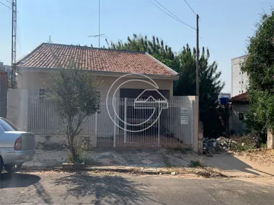 Casa com 3 Quartos à venda, 120m² no Centro, Marília