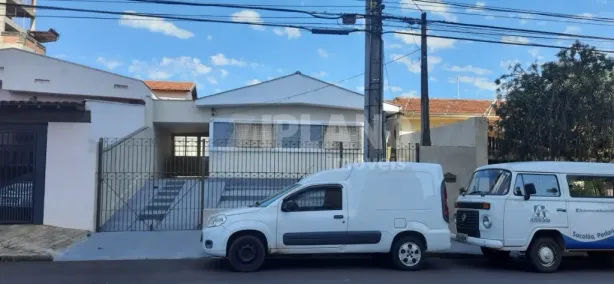 Casa com 2 Quartos à venda, 114m² no Jardim Santa Paula, São Carlos