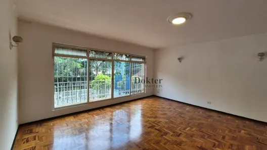 Sobrado com 3 Quartos para alugar, 200m² no Lapa, São Paulo