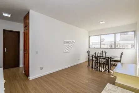 Apartamento com 2 Quartos à venda, 64m² no Centro, Curitiba