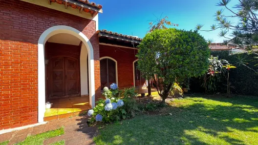Casa com 6 Quartos à venda, 471m² no Fundinho, Uberlândia