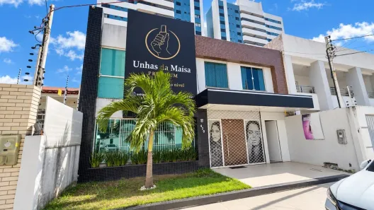 com 6 Quartos para venda ou aluguel, 350m² no Suíça, Aracaju