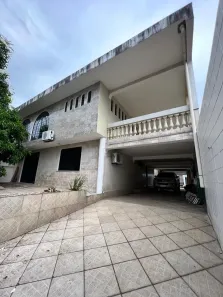 Imóvel Comercial com 5 Quartos para alugar, 350m² no Parque 10 de Novembro, Manaus