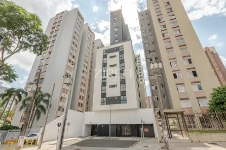 Apartamento com 2 Quartos à venda, 44m² no Água Verde, Curitiba