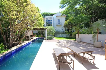 Casa com 3 Quartos à venda, 480m² no Pacaembu, São Paulo