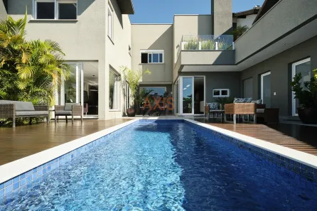 Casa com 4 Quartos à venda, 355m² no Jardim Social, Curitiba