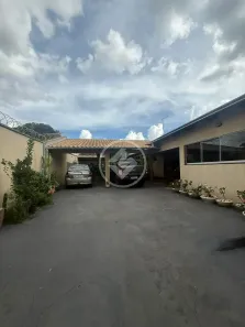 Casa com 3 Quartos à venda, 360m² no , Hidrolândia