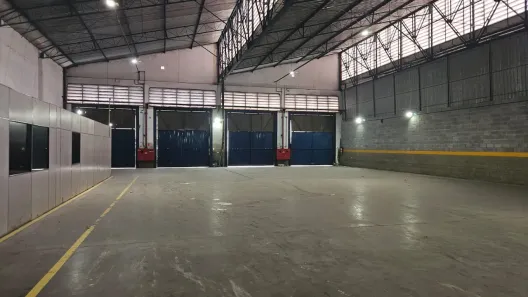 Galpão/Depósito/Armazém para alugar, 1400m² no Jardim São Geraldo, Guarulhos