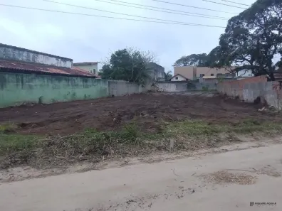 Lote/Terreno à venda, 690m² no Balneário São Pedro, São Pedro da Aldeia