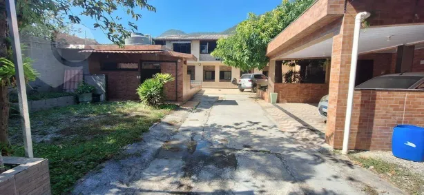 Casa com 6 Quartos à venda, 186m² no Itaipu, Niterói