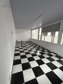 Galpão/Depósito/Armazém à venda, 216m² no Vila Nova Mazzei, São Paulo