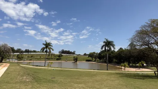 Lote/Terreno à venda, 250m² no Jardim Itaipu, Presidente Prudente