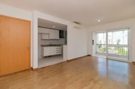 Apartamento com 3 Quartos à venda, 82m² no Passo da Areia, Porto Alegre